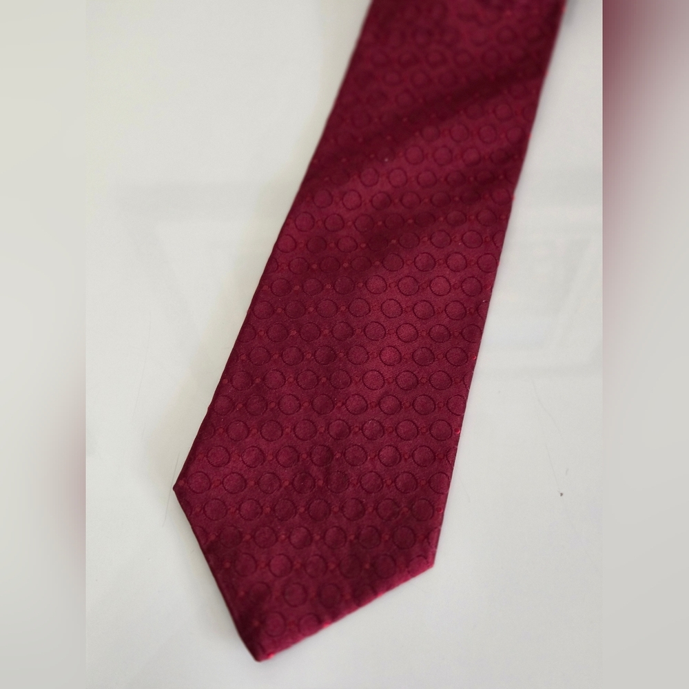 George Machado Elegant Red Tie